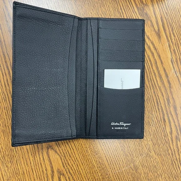 Salvatore Ferragamo Black Leather Wallet - Picture 4 of 12